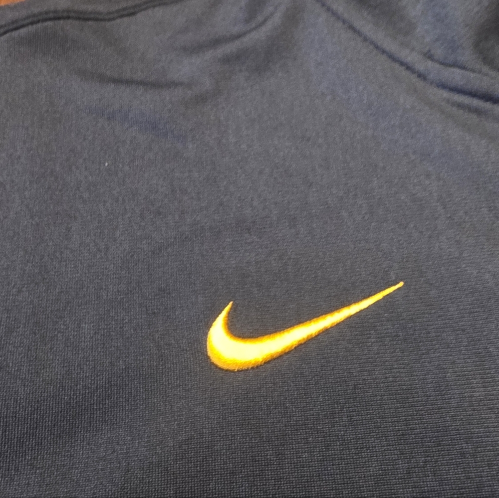 WVU Nike Dri-Fit Quarter-Zip Pullover - Picture 3 of 5